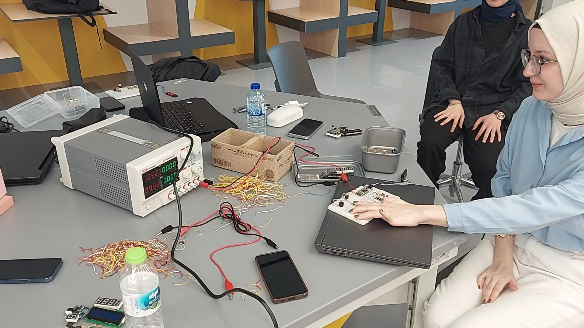 Milli Teknoloji Atölyesi’nde Gömülü Sistemler Dersi Uygulamalı Olarak Gerçekleştirildi